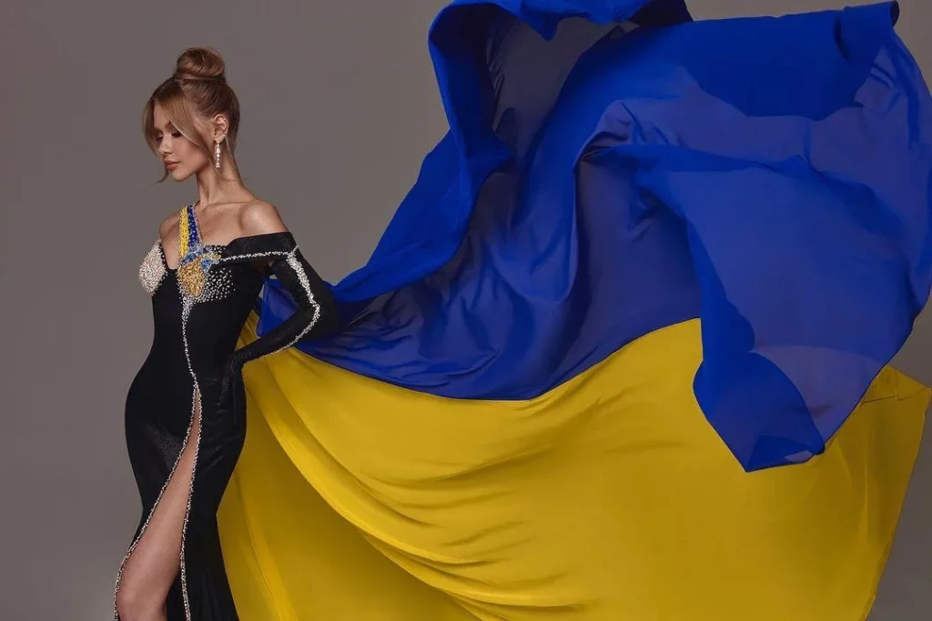 Міс “Україна Всесвіт” зізналась, що вихід на конкурсі у вечірній сукні був на межі зриву