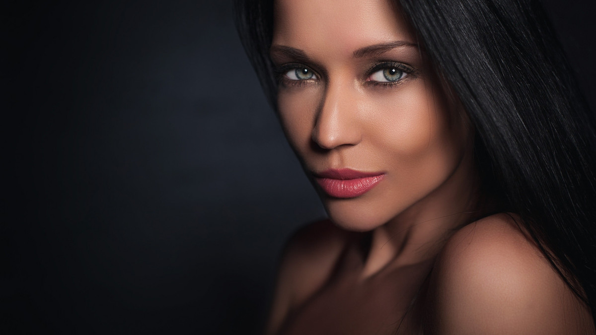 Бюджетні засоби для пружності шкіри обличчя: поради косметологів