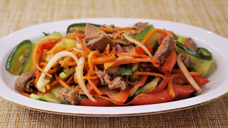 М’ясний салат по-корейськи: рецепт швидкої страви