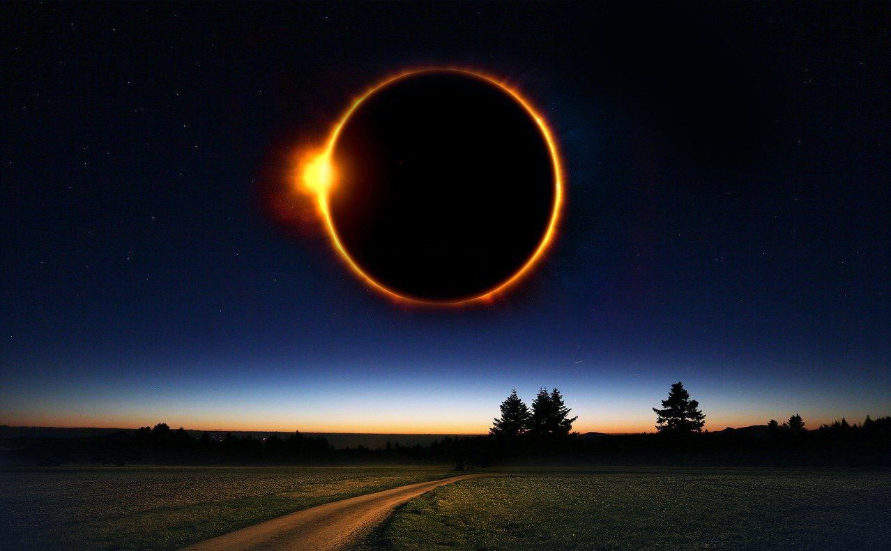 Сонячне затемнення у 2023: коли буде та забобони