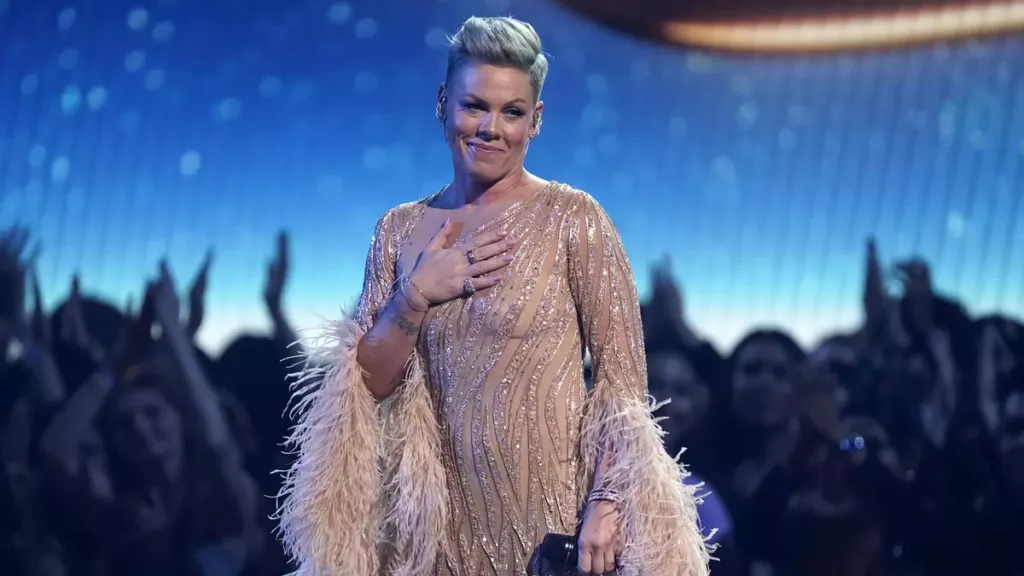 Pink зізналася, що ледь не померла від передозування наркотиками