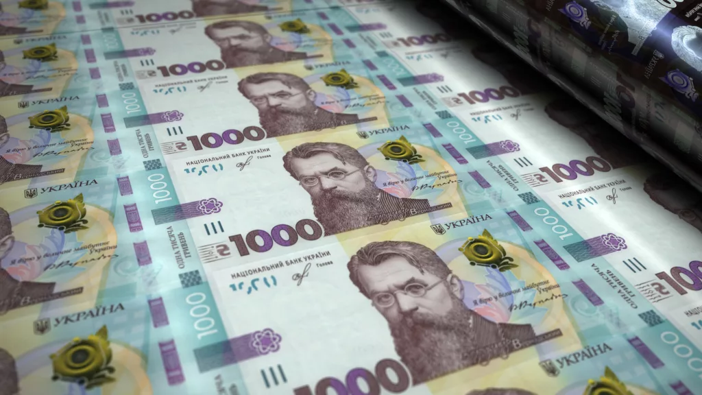 Які соцвиплати підвищать у 2024 році: список