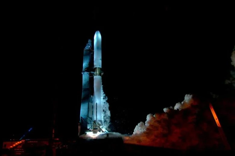 Ракета New Glenn готовится к первому запуску после успешного теста