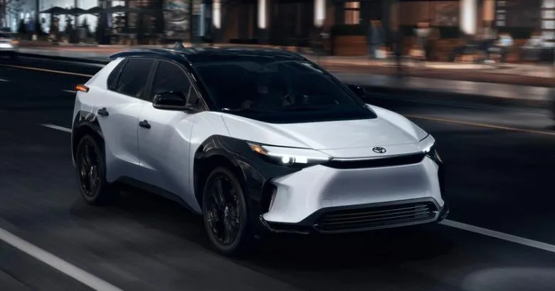Toyota bZ4X 2025: нова версія та знижені ціни у США