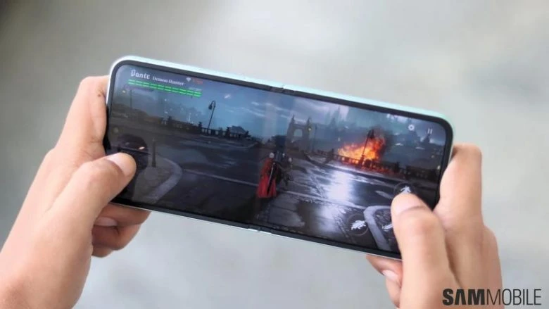 Galaxy Flip FE: доступный складной смартфон с премиумэкраном