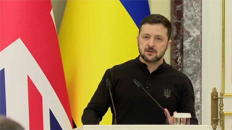 Зеленський обговорює розміщення іноземних військ в Україні