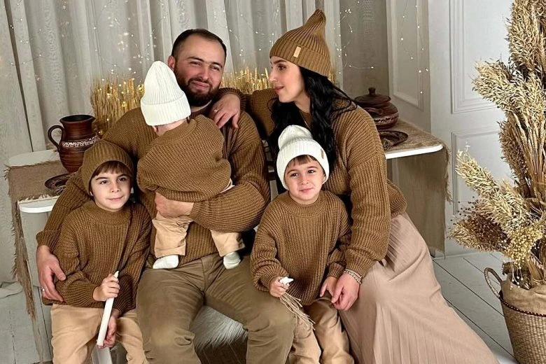 Джамала представила трепетные фото с мужем и детьми в Instagram