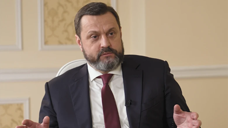Євросоюз вводить нові санкції проти Андрія Деркача та Андрія Карякіна