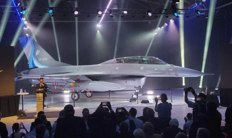 Аргентина представила первый истребитель F-16 Fighting Falcon