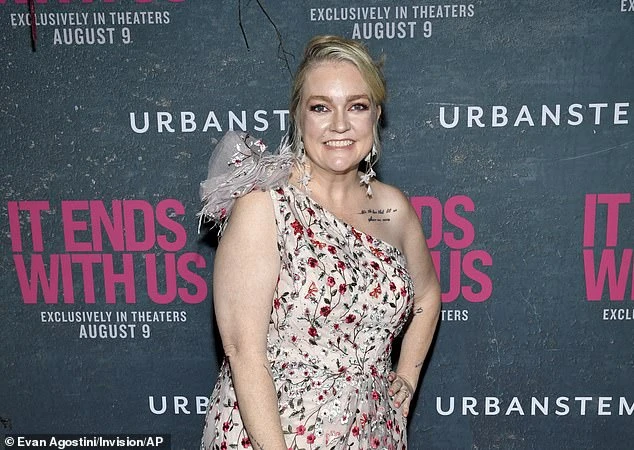 Colleen Hoover видалила фото Блейк Лайвлі з Instagram після повернення в соцмережі