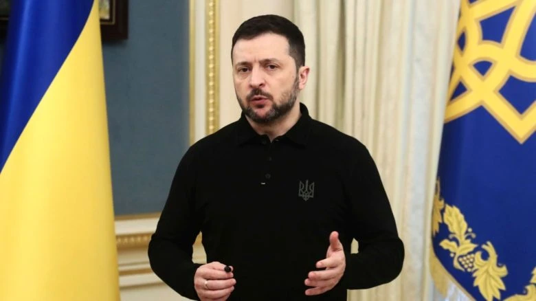 Зеленский критикует депутатов за частые заграничные командировки