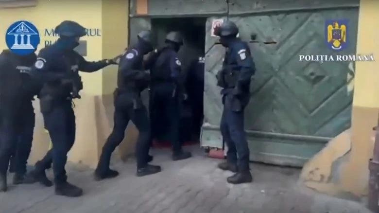 У Румунії проходять обшуки, політика Келіна Джорджеску затримано