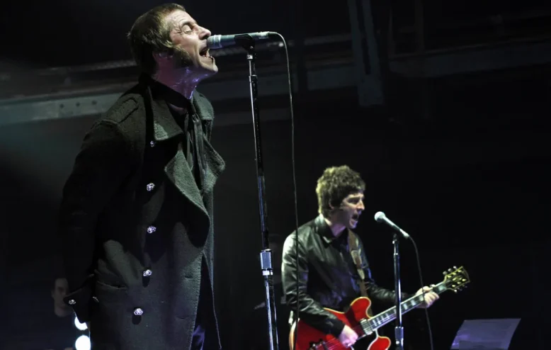 Oasis могут вернуться на сцену Кнебворта через 30 лет после легендарного концерта