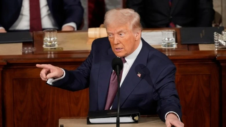 Трамп розглядає можливість санкцій проти Росії до припинення вогню