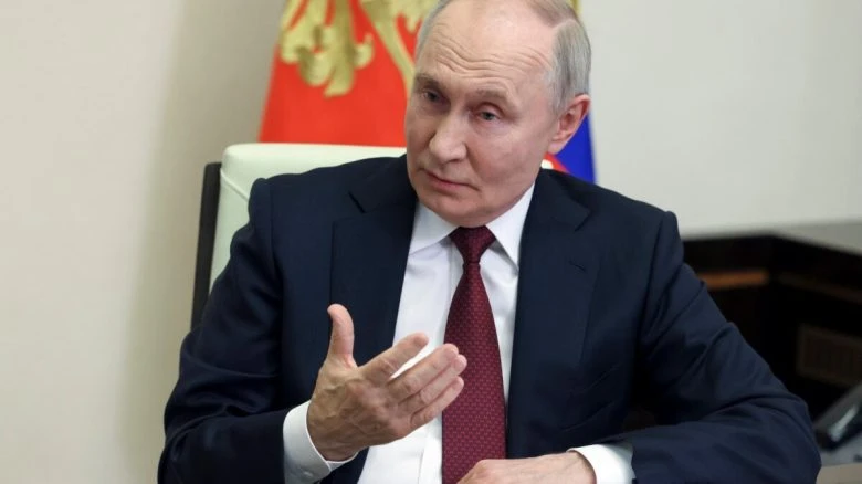 Кремль відкидає поступки у переговорах і використовує паузу в допомозі Україні