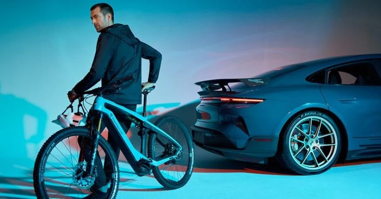 Porsche представляет новые модели и цвета электровелосипедов eBike Sport 2025 года