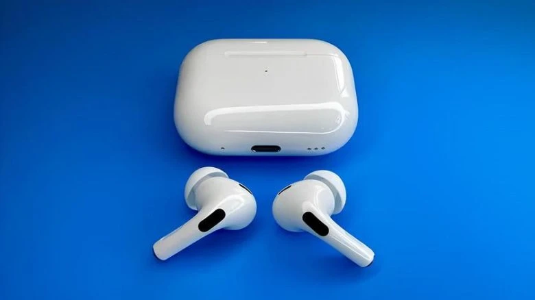 Apple підготує синхронний переклад для AirPods в оновленні iOS 19