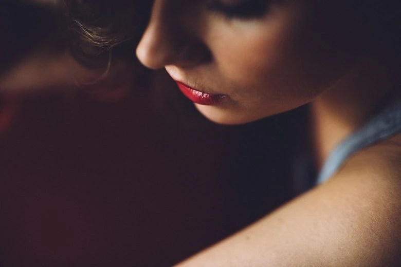 Як обрати між мезотерапією та біоревіталізацією для різних типів шкіри