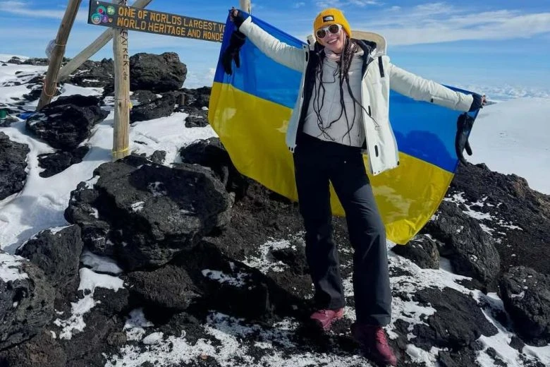 Анна Неплях покорила Килиманджаро, став Мисс Вселенная Украина 2021