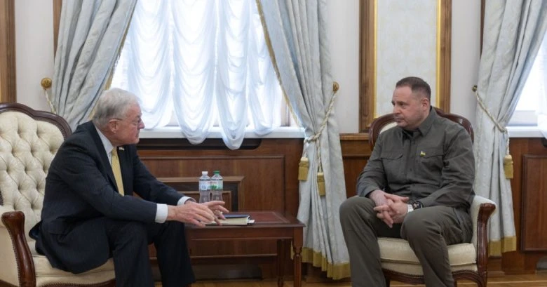 Ермак рассказал о переговорах с Келлогом в Лондоне