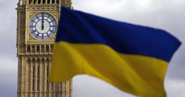 Великобритания предоставляет Украине кредит на закупку военной техники