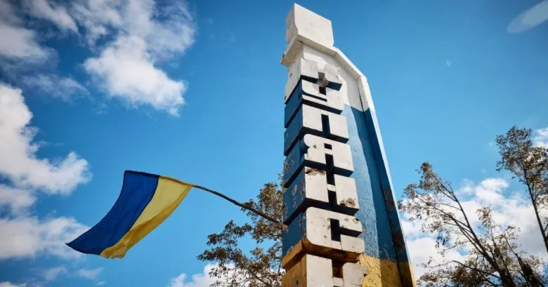 У Куп’янську внаслідок авіаудару росії загинув комунальник, ще один у критичному стані