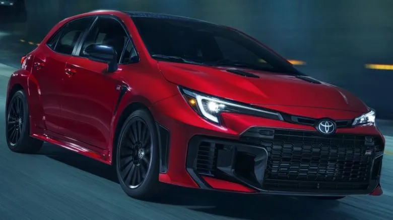 Toyota частково переносить виробництво GR Corolla до Великої Британії