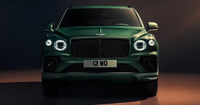 Bentley Bentayga представит наймощнейшую версию с новым V8 двигателем