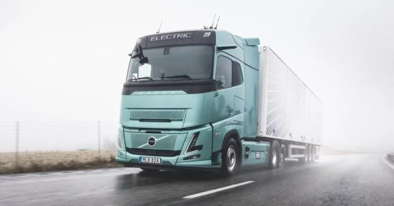 Volvo FH Aero Electric: електричний тягач із запасом ходу до 600 км