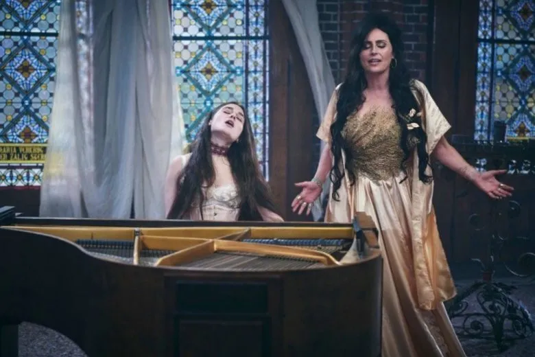 Новые украинские музыкальные релизы: Jerry Heil в дуэте с Within Temptation, возвращение Козловского и другие премьеры