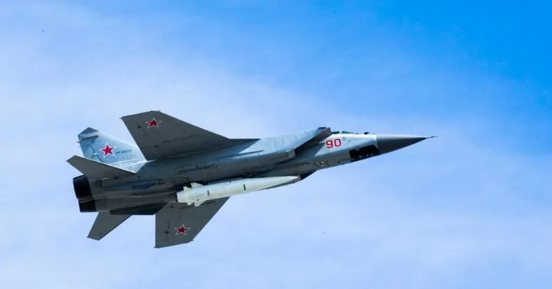 На аэродроме «Саваслейка» в России уничтожены два военных самолета в результате удара ВСУ