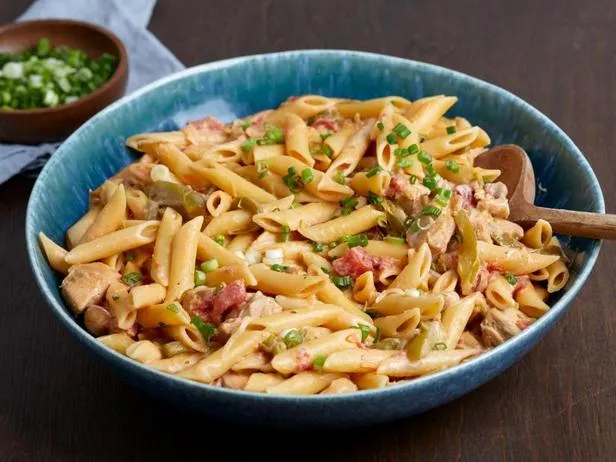 Рецепт макарон с курицей карри: простой и вкусный обед за 30 минут