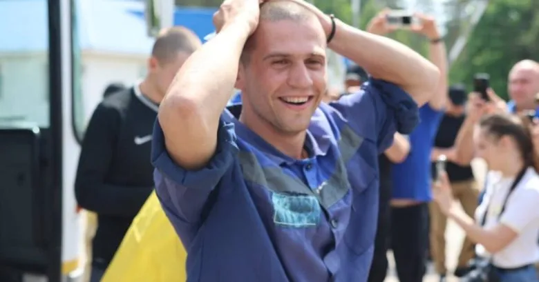 Україна повертає з російського полону поранених військових і молодь до 25 років