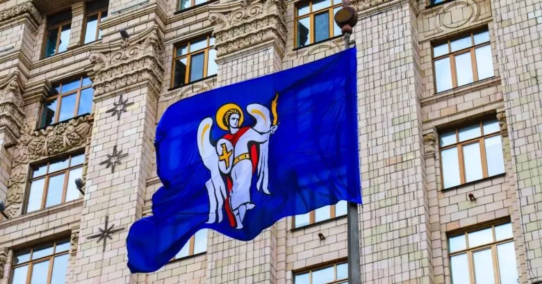 Бывшему секретарю Киевского совета предъявили подозрение в служебной неосторожности и содействии уклонению от службы