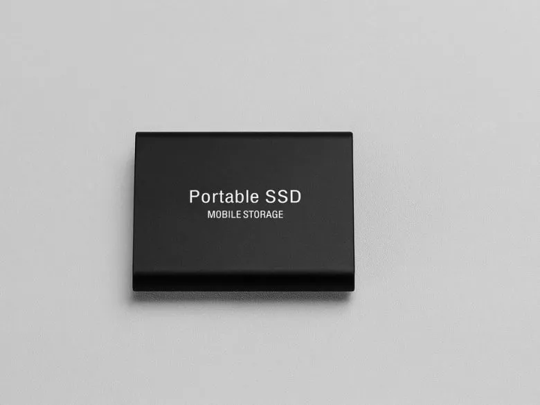 Почему опасно покупать SSD или флешки от неизвестных производителей