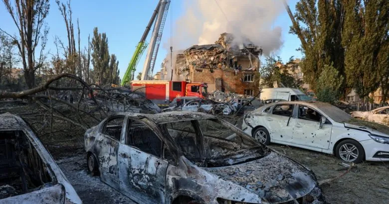 Ракетний удар по Києву: росія зірвала мирні зусилля, загинули мирні жителі