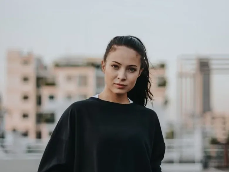 Які типи поведінки жінок швидко відштовхують чоловіків: головні помилки