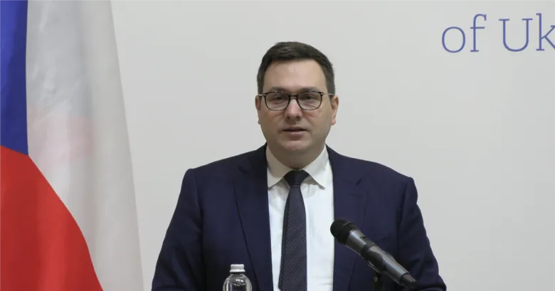 МЗС Чехии призвало к усилению санкций против России из-за провокаций с дронами в Румынии