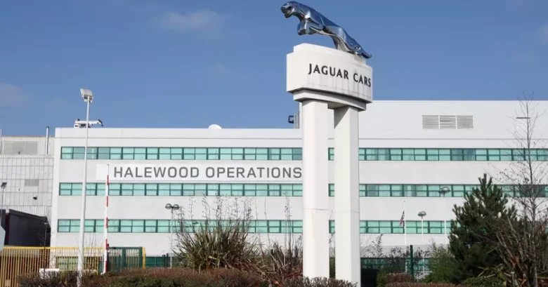 Хакерська атака повністю зупинила виробництво Jaguar Land Rover