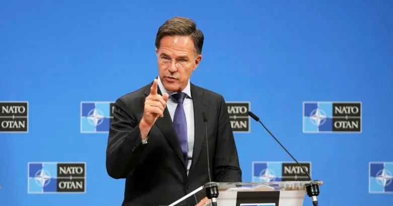 НАТО розслідує ймовірні навмисні порушення повітряного простору країнами рф