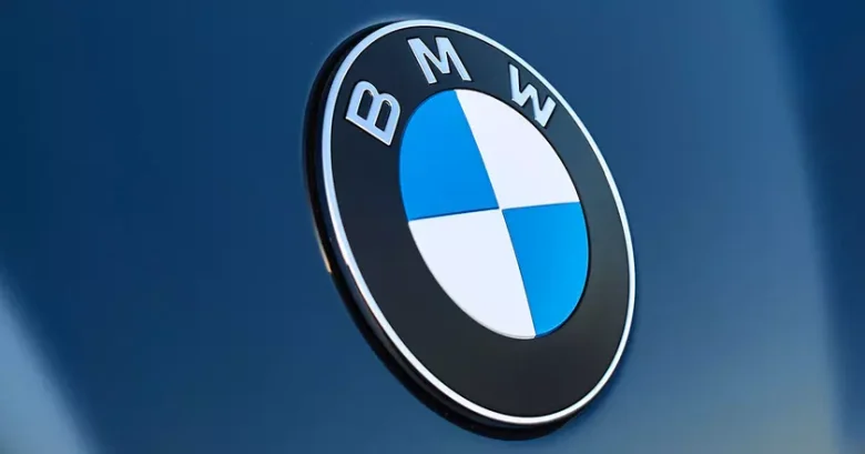 BMW представила оновлену емблему на автосалоні IAA Mobility 2025 у Мюнхені