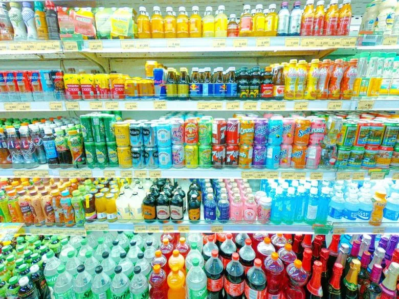 Як обрати між соком, нектаром і морсом: що купувати у магазині вигідно