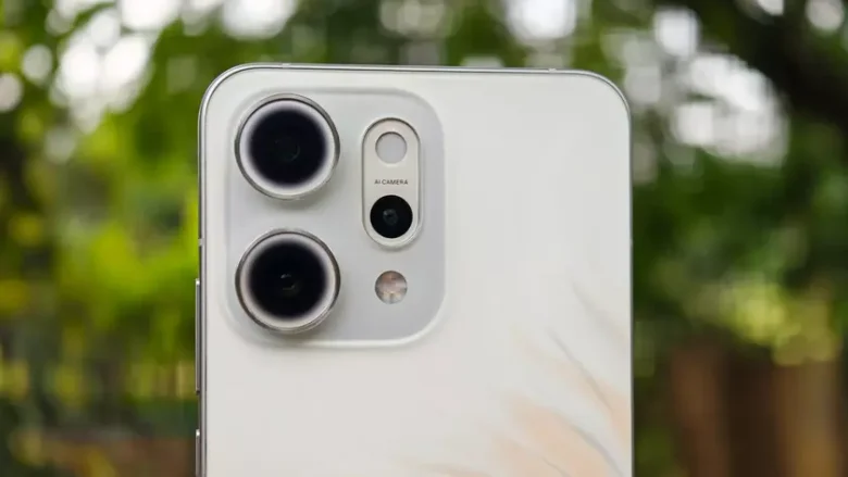 Oppo Reno 15 Pro Max: характеристики, дисплей, камера и другие особенности