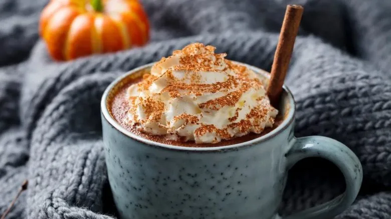 Рецепт тыквенного латте как в Starbucks: пошаговая инструкция от шефа Бобби Флея