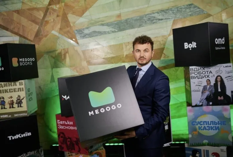 Оголошено переможців премії «Слушно-2025»: найкращі українські подкасти року