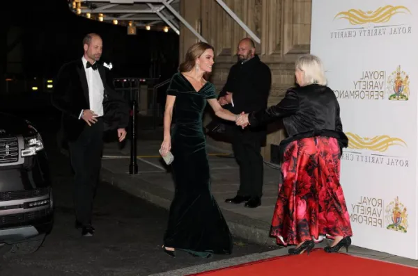 Принц Вільям проявив ніжність до Кейт Міддлтон на Royal Variety Performance у Лондоні