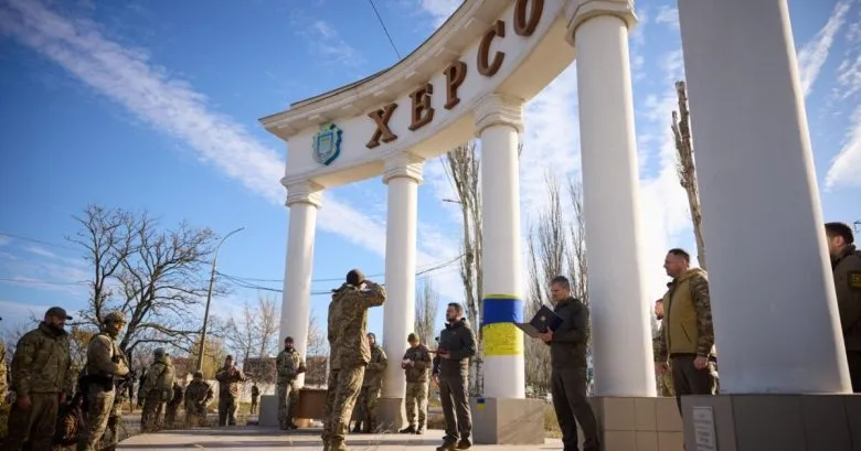 Зеленский посетил Херсон в третью годовщину освобождения города от оккупации