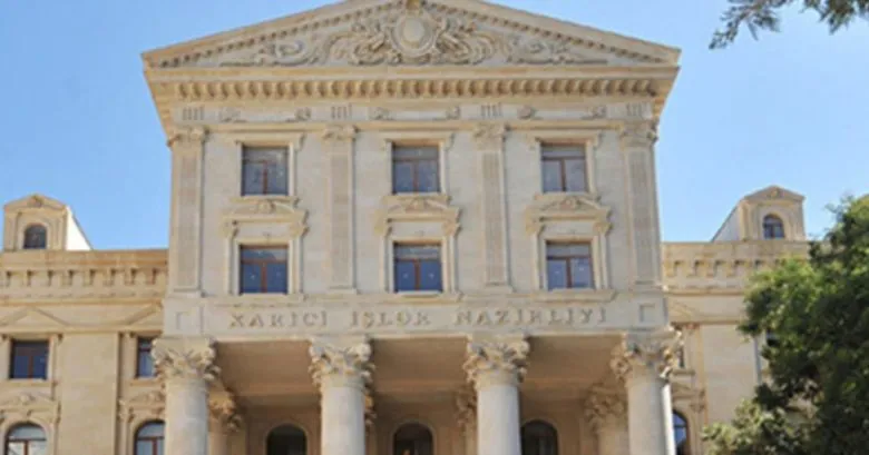 Атака росії на Київ: пошкоджено посольство Азербайджану, Баку викликало посла рф