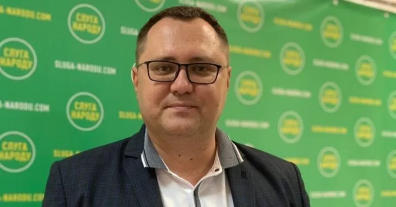 Юрий Соболевский объяснил происхождение миллионов наличными и использование премиум-авто
