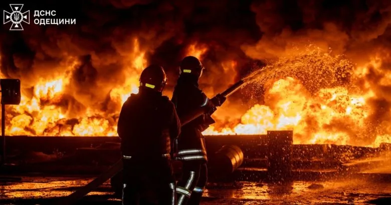 Масована атака дронів рф по Одещині: пошкоджена інфраструктура, є поранений